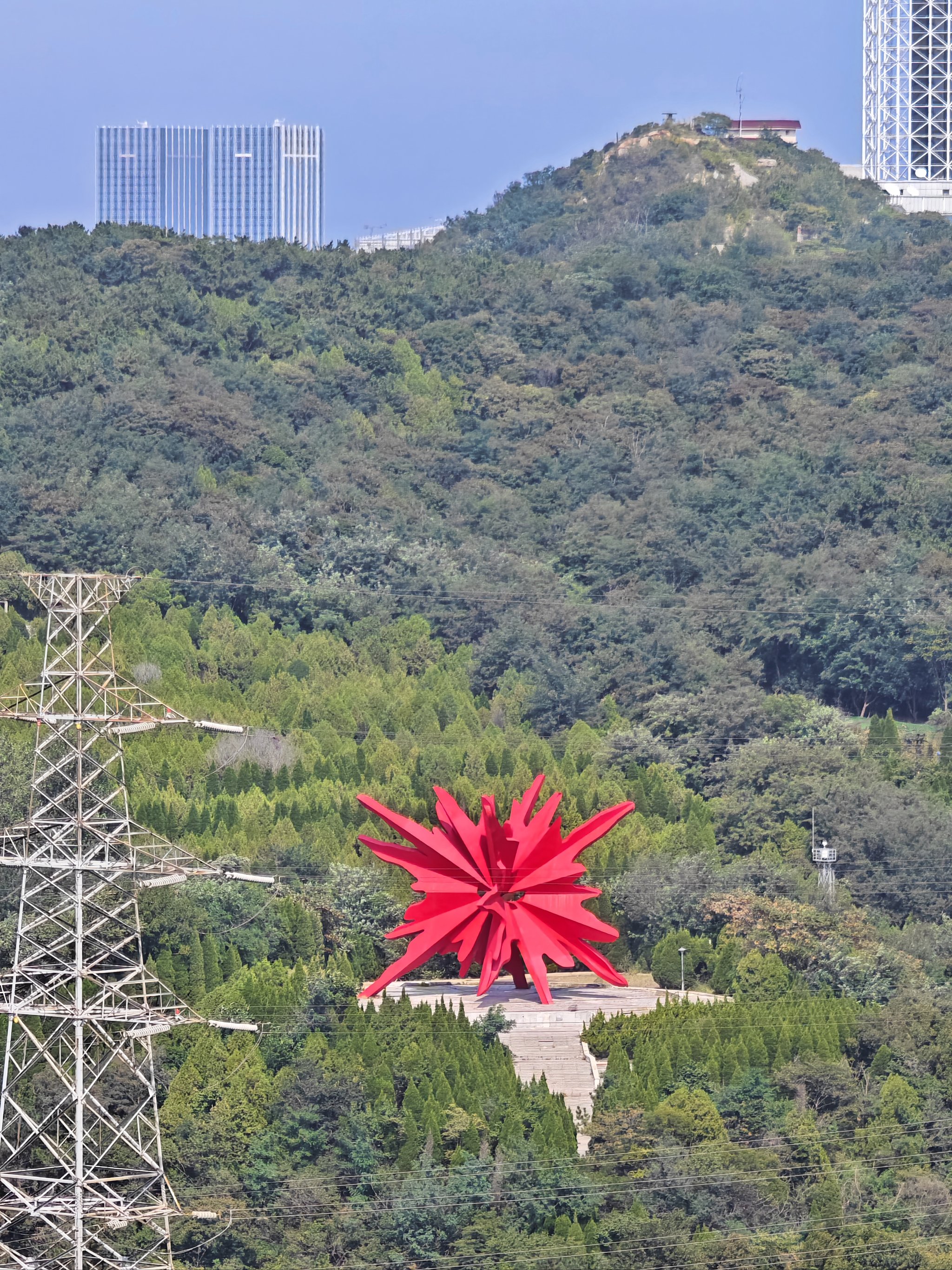 大连甘井子公园山顶图片