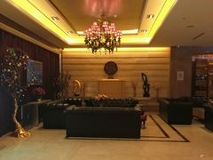 -钱柜音乐会所(罗湖店)