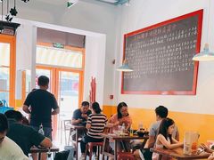 -万红路羊汤烧饼店(将台路店)
