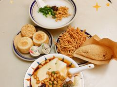 -正南齐北·老街糯米团(洪崖洞店)