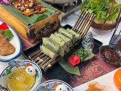 -刘姐啤酒鱼民族演艺餐厅(西街总店)
