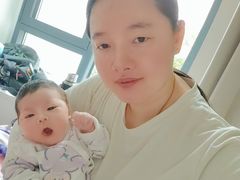 -鲸鱼妈妈月嫂/育婴师定制