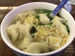 -笑来喜馄饨小笼工坊店(湖滨街店)