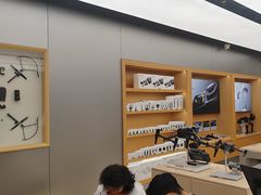 -DJI大疆(深圳华强北曼哈授权体验店)