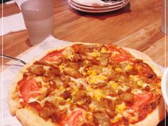 -玛格萝妮(汇智国际商业中心店)