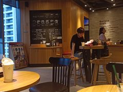 大堂-星巴克(杭州嘉里中心4F店)