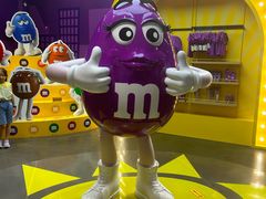 -m豆巧克力世界(上海世茂广场店)