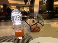 -亮马河饭店翠雅咖啡厅