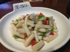 炝炒藕节-徽三说·土徽菜·中国徽菜连锁品牌(一中店)