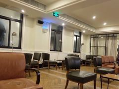 大堂-星巴克臻选(广州沙面店)