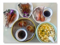 -七的湖·晚芳亭·阳澄湖农家菜·大闸蟹(莲花岛店)