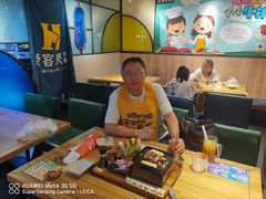 -豪客来牛排(重庆三峡广场步行街1704店)