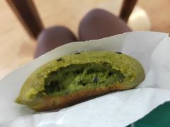 彩虹蛋爆浆麻薯-墨茉点心局(国金街店)