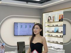 -视野联行眼镜(第一国际店)