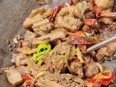 -锅当当铁锅炖烀饼王(长泰广场店)