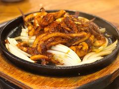 铁板鱿鱼-喇喇排骨火锅·传统韩式脊骨汤(望京西园总店)