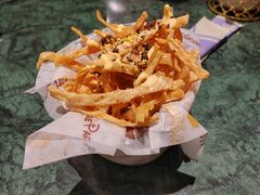 -秘密旅行Bonjour(黑金冠 江南西店)