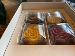 -星巴克臻选(宁波北仑银泰城店)