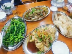 -无名牌猪脚店