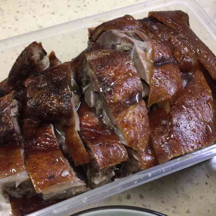 利苑烧味(彩虹路店)-"主打品种烧肉的皮特脆,望能继续发扬光大,.