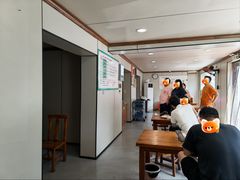 -岳记羊肠馆(陵园小区店)