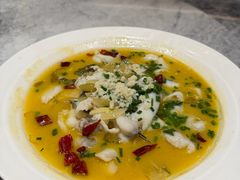 开胃酸菜鱼-聚丰园•湖鲜餐厅(阿红私房菜梅石路店)