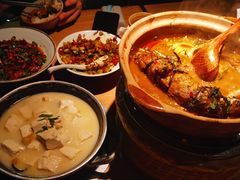 -吃饭皇帝大土家民族菜(正大广场店)