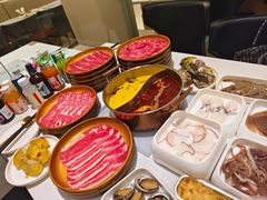-小茉庐和牛自助火锅(龙湖万达店)