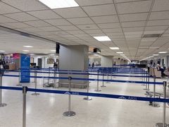 -班达拉奈克国际机场