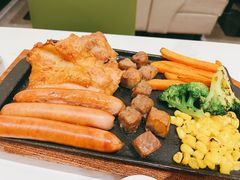 -菲利斯·西餐厅(万民城店)