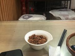 -丽虹云南过桥米线(兴工街店)