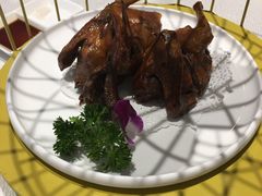爆汁脆皮玻璃鸽-光明招待所(邦凯科技园店)