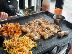 -Dombe豚(黑猪肉街店)