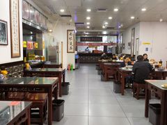 -牛一嘴·兰州牛肉面·大盘鸡(财富中心店)