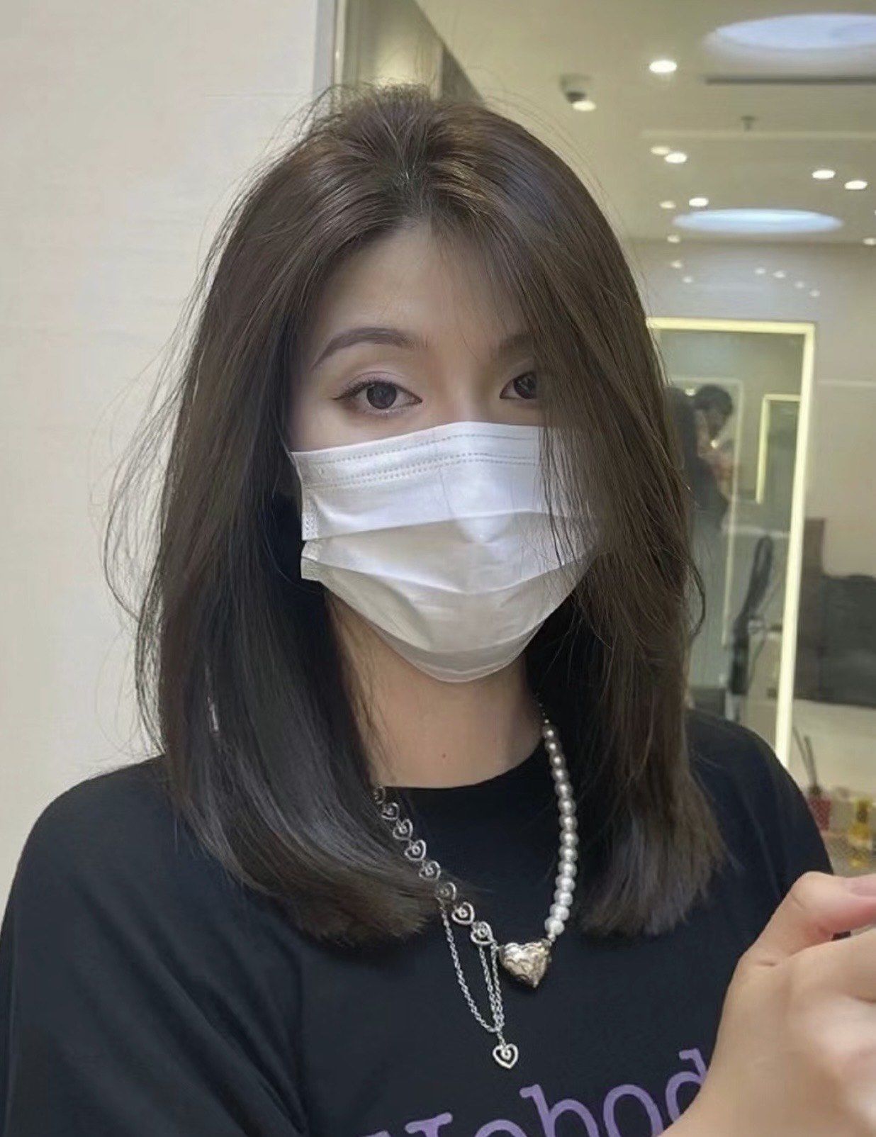 中发百搭发型女士显脸小显气质发型推荐