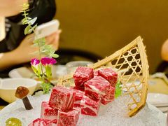 M11澳洲谷饲雪花肥牛-余欢领鲜火锅(新街口店)