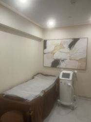 -臻悦医疗美容整形门诊部