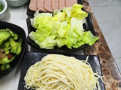 -多多大红焖羊肉馆