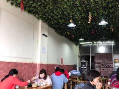 大堂-阿婆情腊排骨火锅(金虹路店)