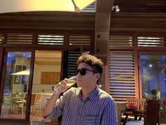 -宴悦海鲜餐厅·游水海鲜·牛排(亚龙湾瑞吉店)
