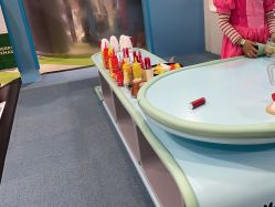 -MINI MARS KIDS CLUB亲子家庭中心(长宁天山店)