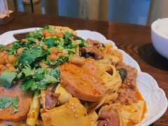 -成都你六姐·牛肉冒菜(城市集市合生汇店)