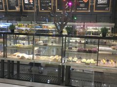 面包甜点陈列柜-拉那巴米 蛋糕定制(世纪东方广场店)