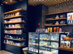 -星巴克臻选(成都环球乐天店)