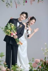 -蒙娜丽莎婚纱摄影(南门店)