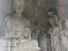 -龙门石窟