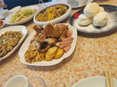 -红樱桃·欢乐餐厅(太原里店)
