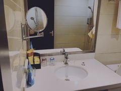 -龙岩东方凯悦商务酒店(国际美食城店)