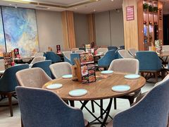 -有红鸡毛店·川菜(建设路店)