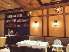 -尘香•传统川菜(创汇首座店)